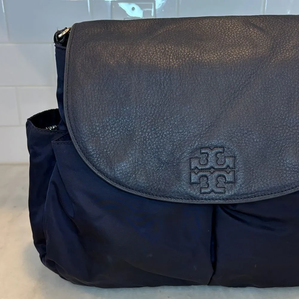Tory Burch Crossbody Thea Nylon & Leather Weekender Diaper Baby Messenger Bag